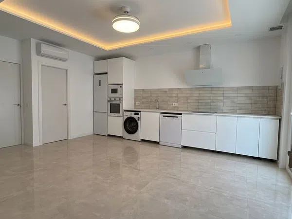 Piso en Calle Marifé de Triana, 2, El Cuartón - Heliomar - Foto 2