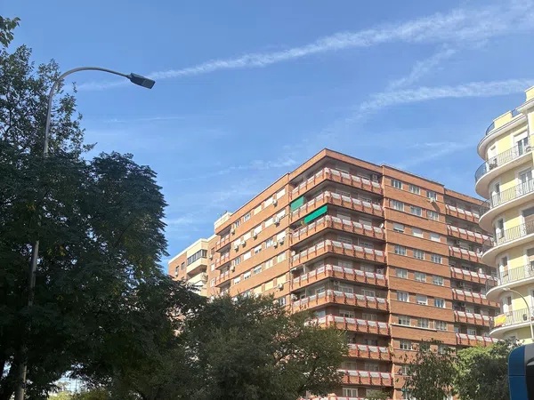 Piso en avenida de la Reina Victoria, 68