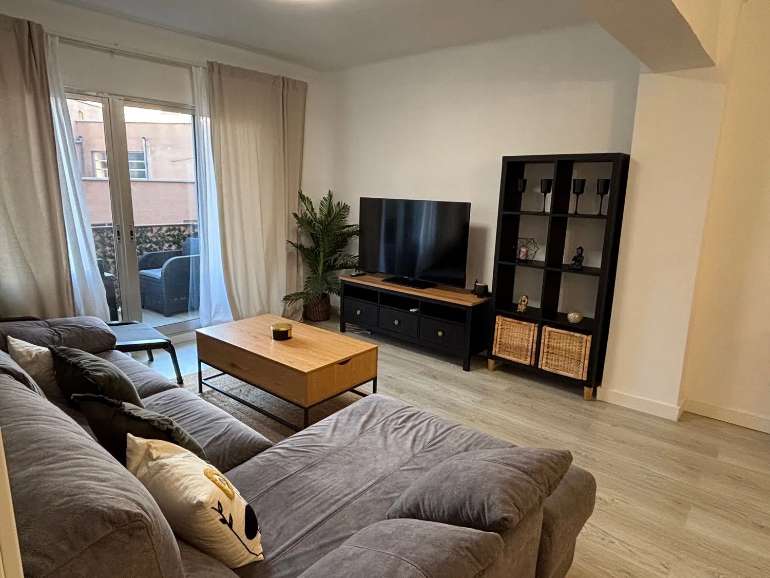 Piso en calle de Ramiro de Maeztu, 27 - Foto 1