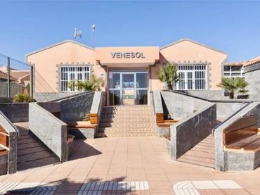 Casa adosada en San Bartolome de Tirajana - Foto 1