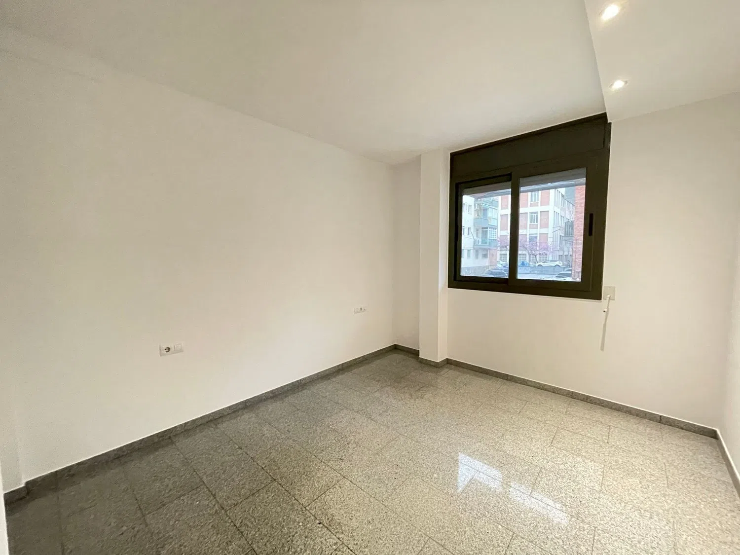 Dúplex en Barrio El Bon Pastor - Foto 13