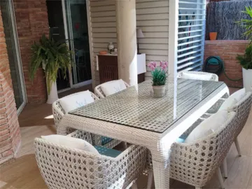 Piso en  Carrer de Domènec Oristrell 48 - Foto 4