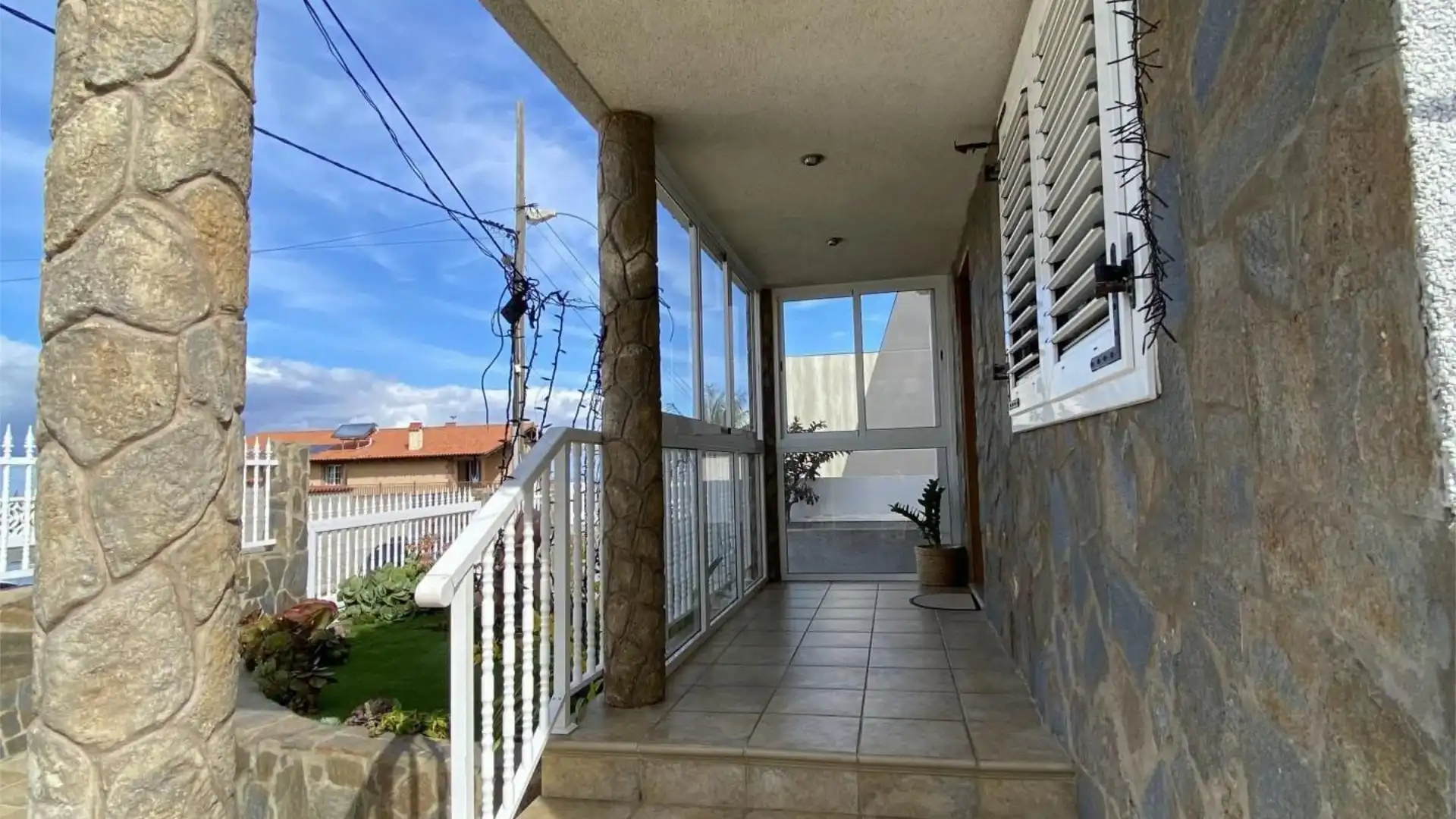 Chalet en  Avenida de la Democracia 39 - Foto 15