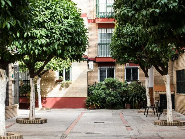 Piso en calle San Jacinto, 25