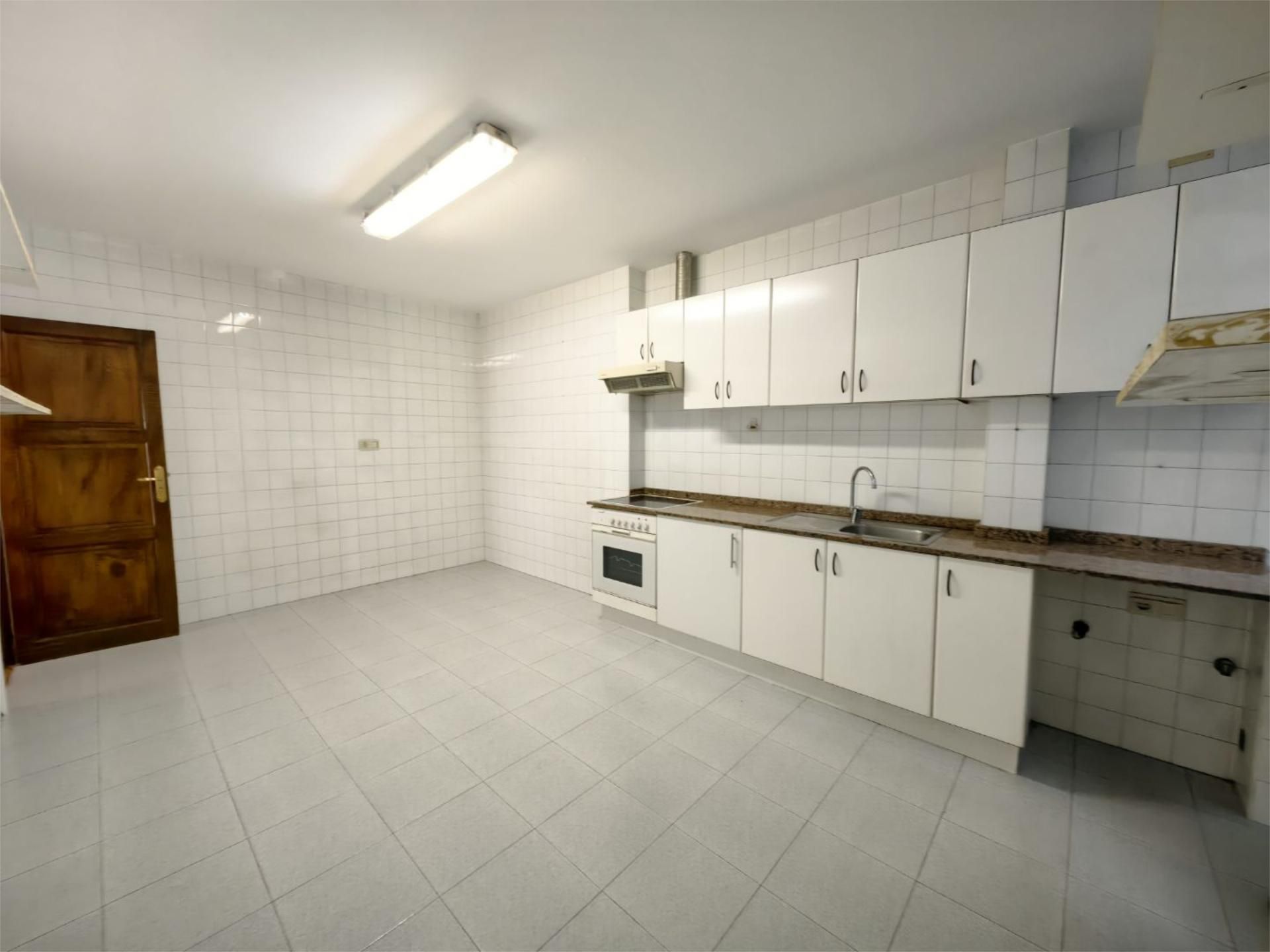 Piso en  Rúa Marcial del Adalid 8 - Foto 5