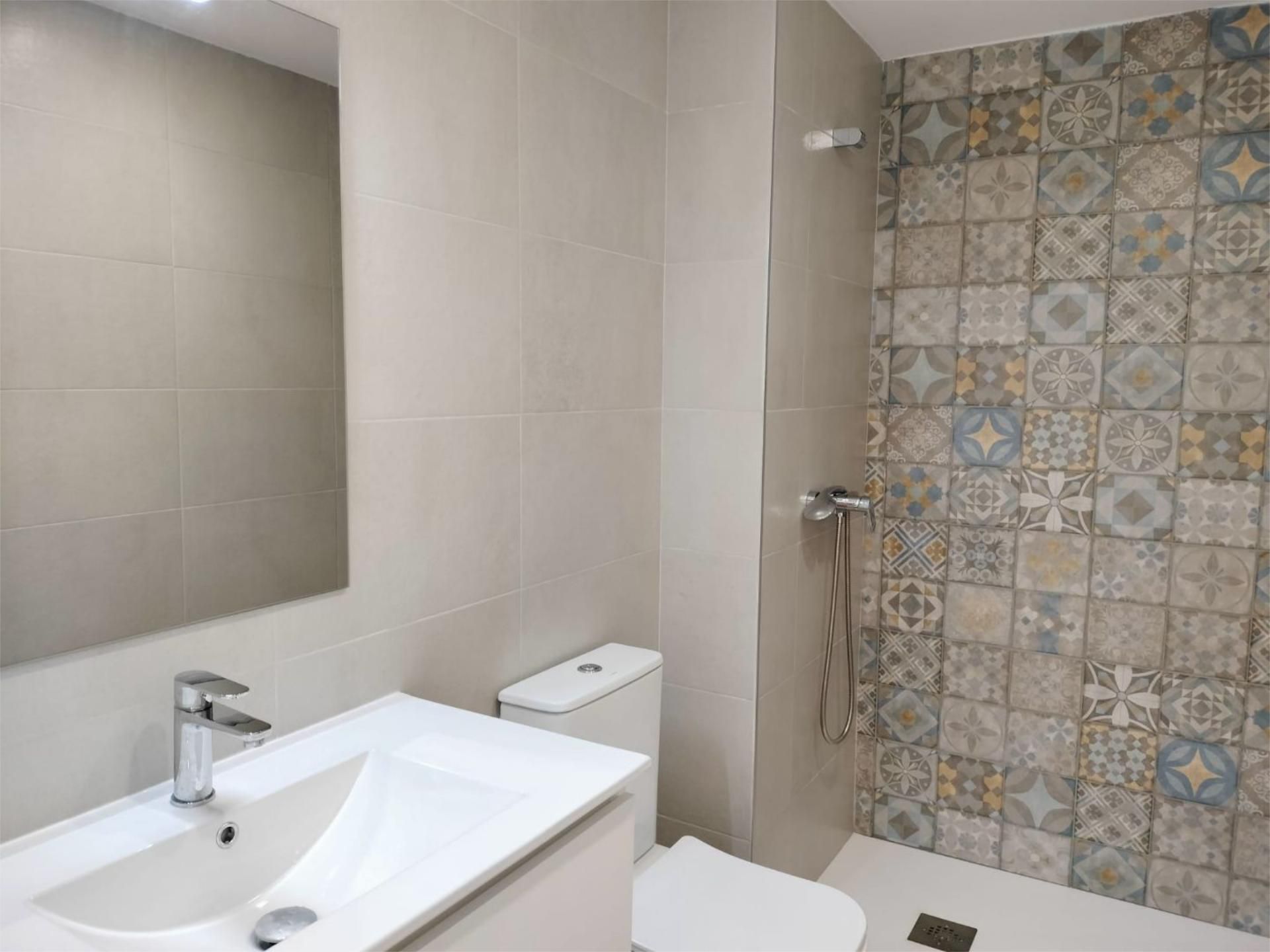 Piso en  Calle Simón García 58 - Foto 32