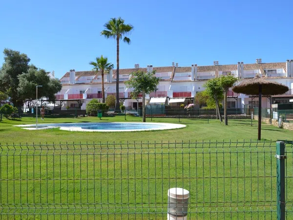 Chalet adosado en Urbanizacion Nuevo Portil, 14, Nuevo Portil, Nuevo Portil - Foto 1