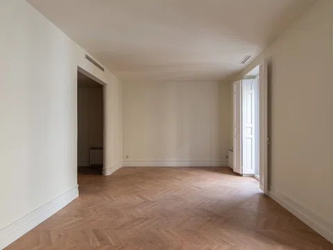 Piso en calle de Manuela Malasaña, 31