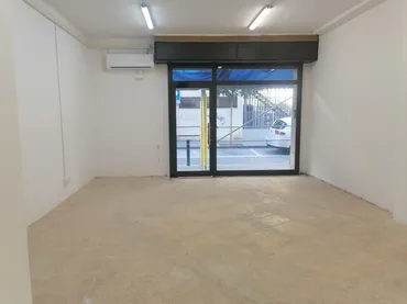 Local comercial en  Carrer de Bellaterra - Foto 1