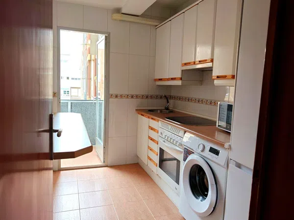 Piso en Juan de la Cierva - Foto 6