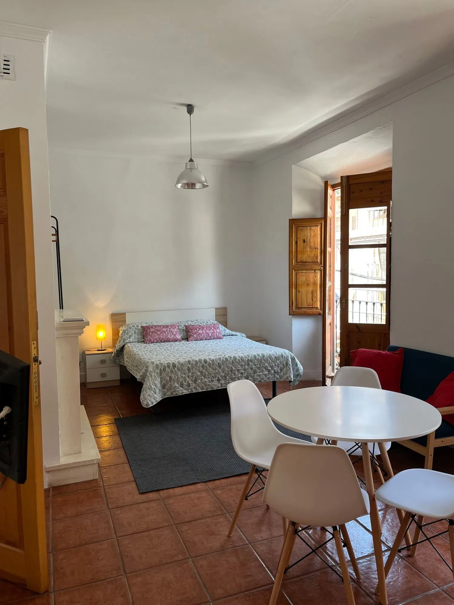Estudio en calle Hinestrosa, 19 - Foto 1