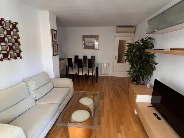 Piso en calle Velero, 22