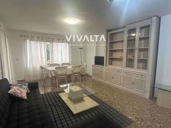 Piso en Calle de la Pianista Empar Iturbi, La Creu Coberta - Foto 5