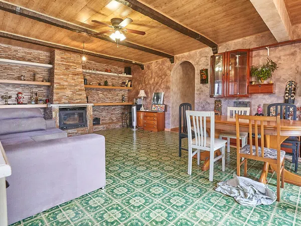 Casa rural en Avenida Catalunya, 20 - Foto 2