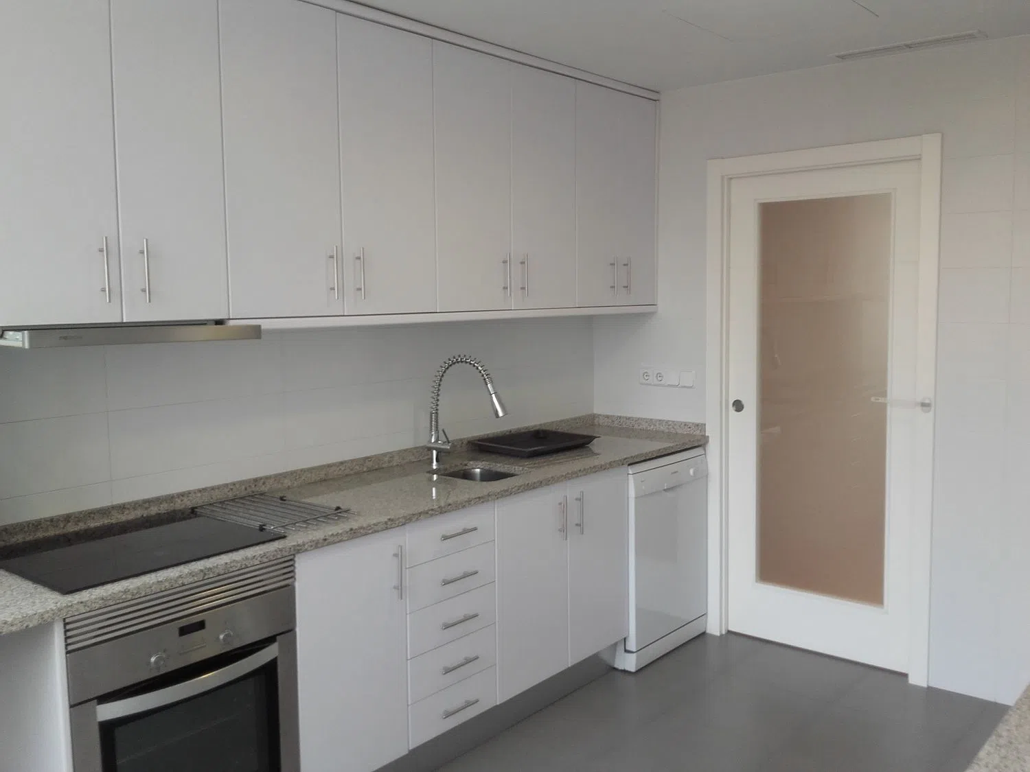 Piso en avenida de Ramón y Cajal, 79 - Foto 5