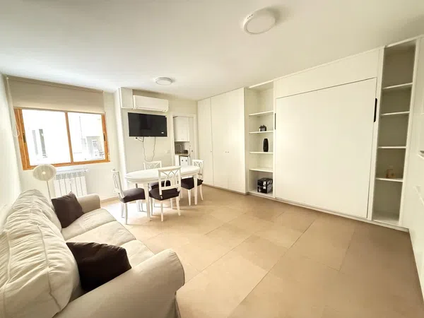 Estudio en calle de Huesca, 27