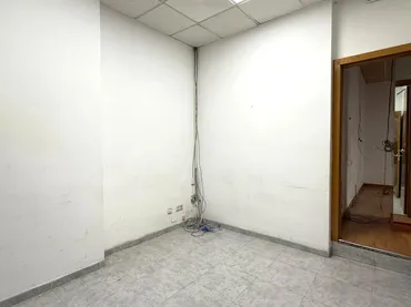 Local comercial en Badalona - Foto 5