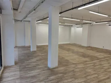 Local comercial en Can Llong - Foto 5
