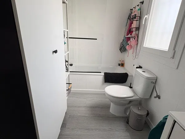 Chalet adosado en Palomares del Río - Foto 23