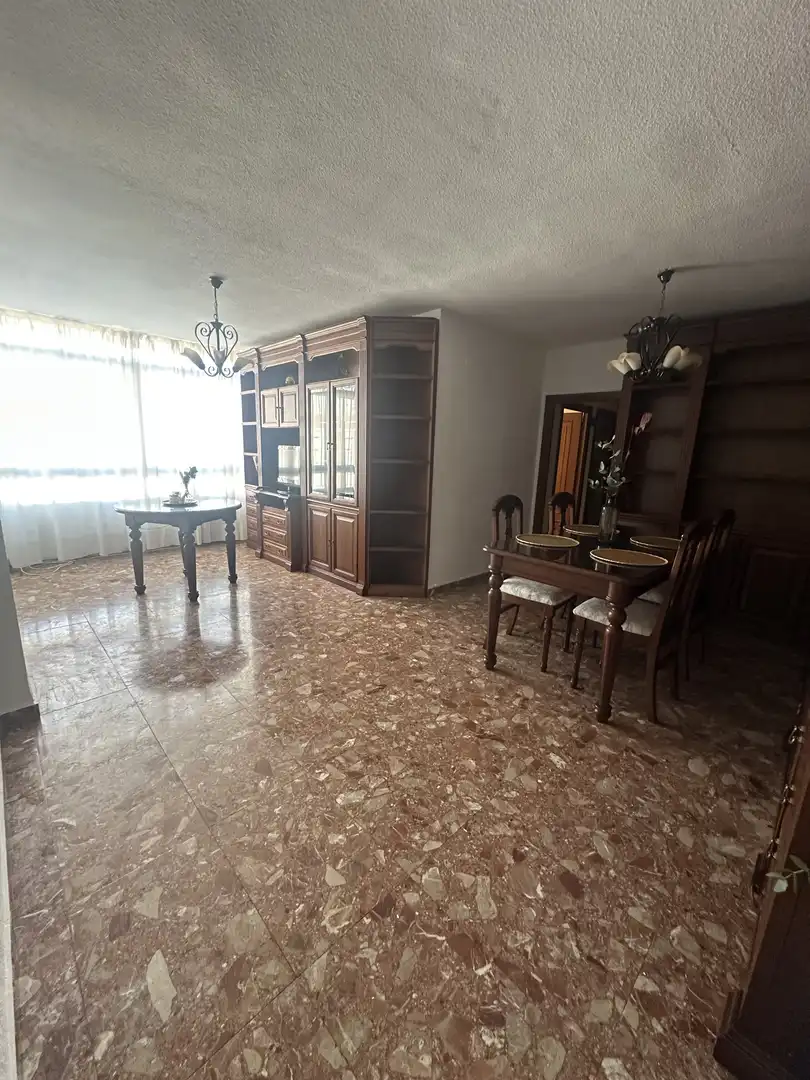 Piso en  Avenida del 28 de Febrero 71 - Foto 3