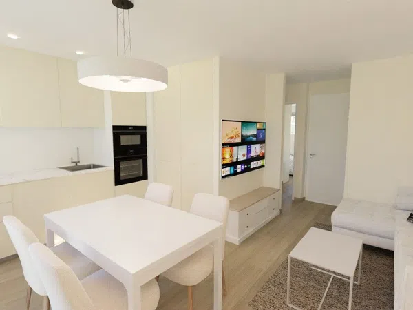 Piso en calle de Reyes Aizquíbel, 44