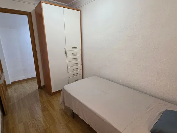 Piso en Calle del Doctor Bergez, 58, Carolinas Altas - Foto 13