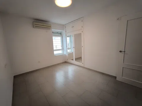 Piso en avenida de Ramón y Cajal, 47 - Foto 3