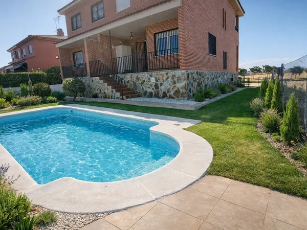 Chalet pareado en Calle de Lominchar, 25 - Foto 2