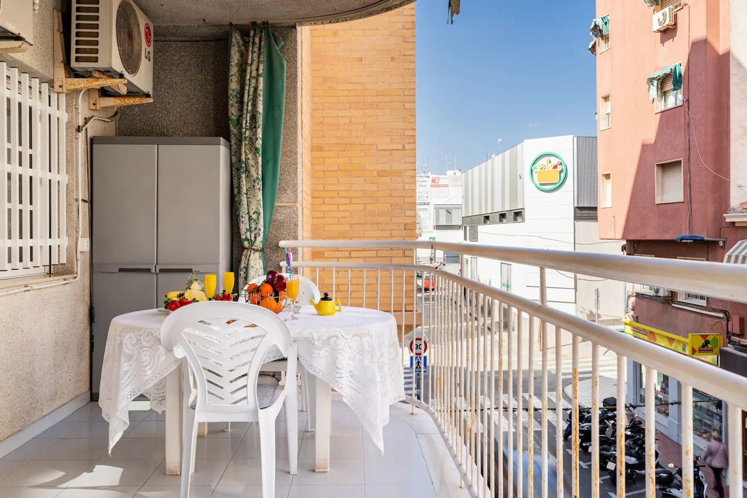 Piso en Calle d'Elx, 49 - Foto 2