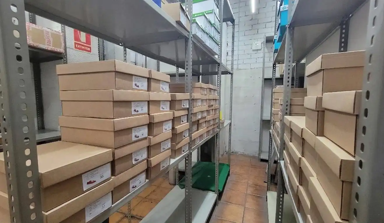 Local comercial en L'Hospitalet de Llobregat - Foto 8