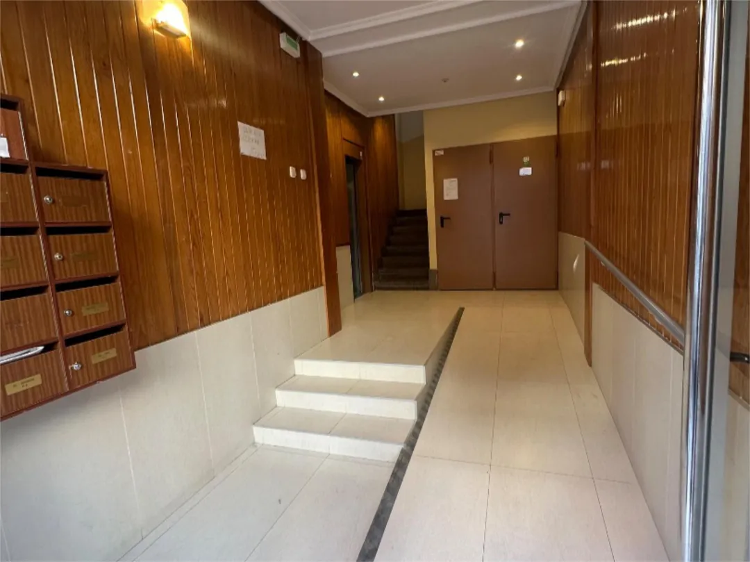 Piso en  Calle de Juan María Guelbenzu Kalea 15 - Foto 10