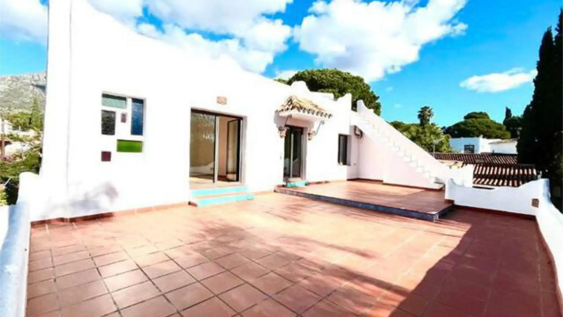 Casa adosada en Nagüeles - Foto 5