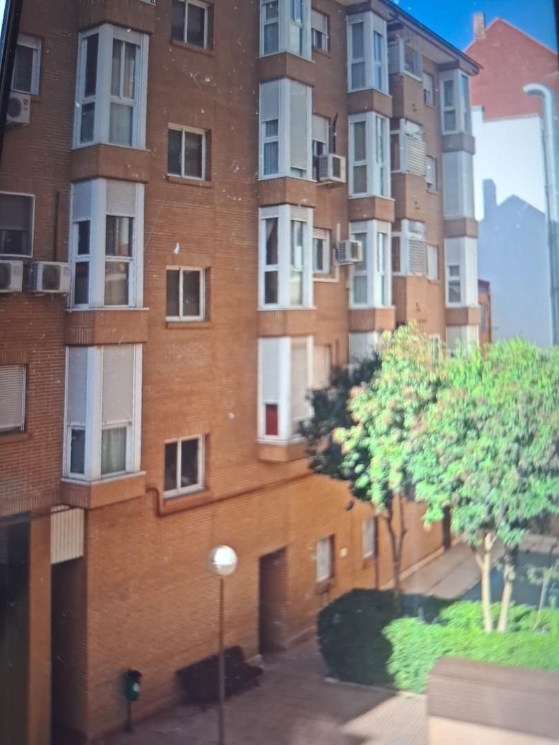 Piso en  Calle del Panizo 56