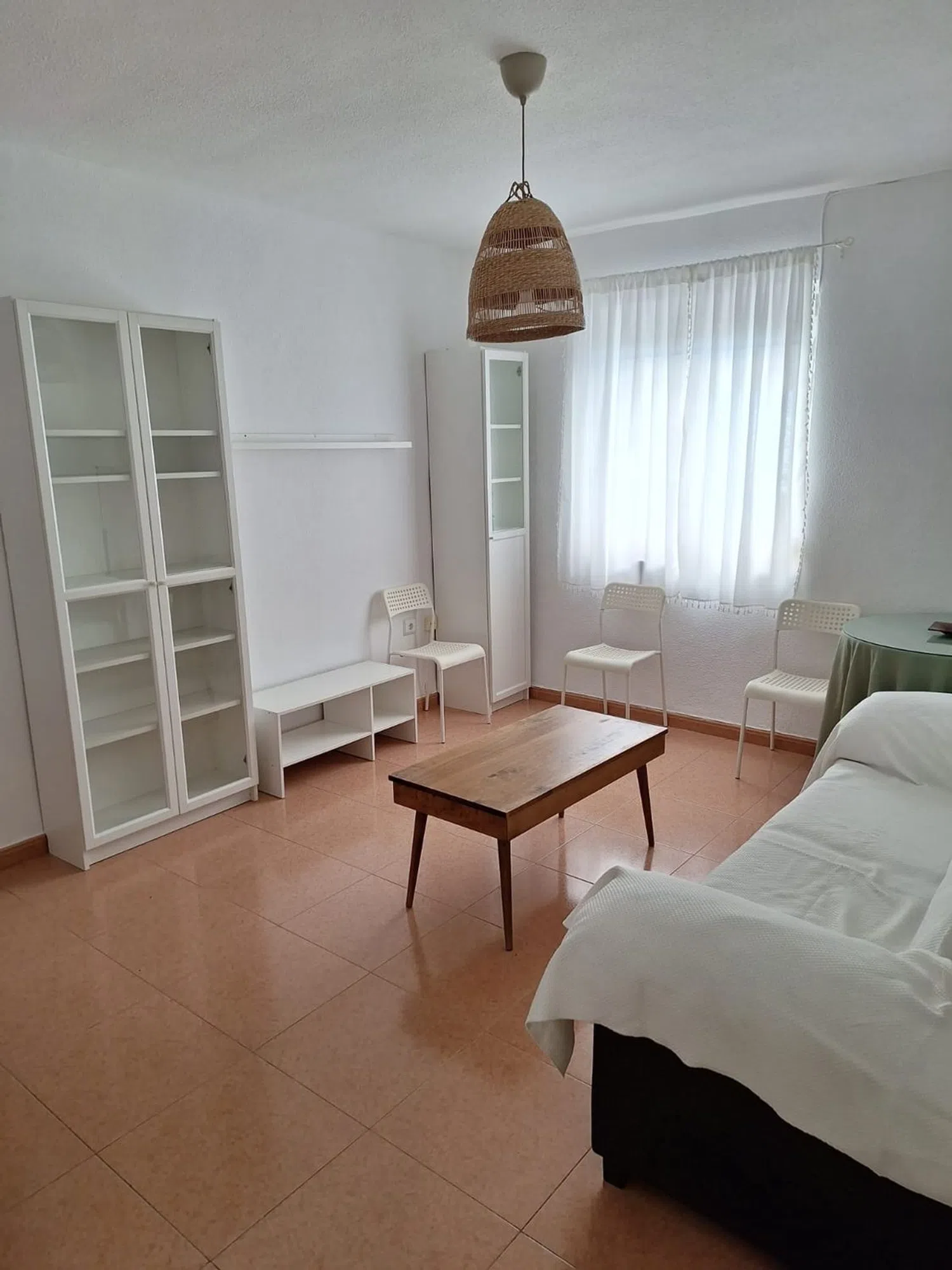 Piso en calle Abderrahaman II, 7 - Foto 1