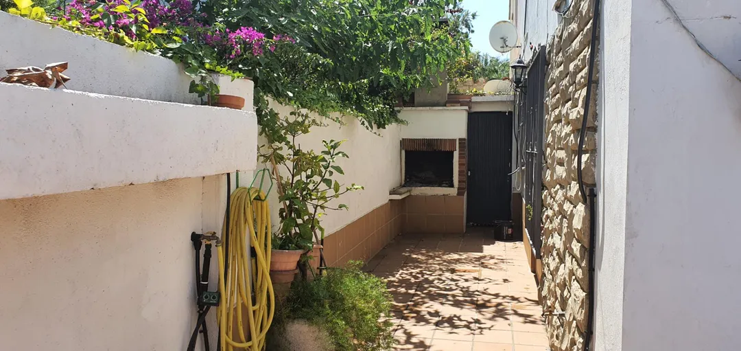 Chalet en  Carrer Xiprers 9 - Foto 2