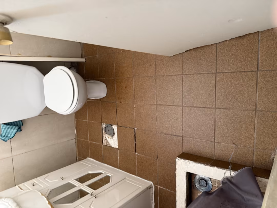 Piso en  Calle de Gregorio López Madera 29 - Foto 2