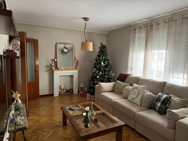 Dúplex en Ensanche - Foto 1