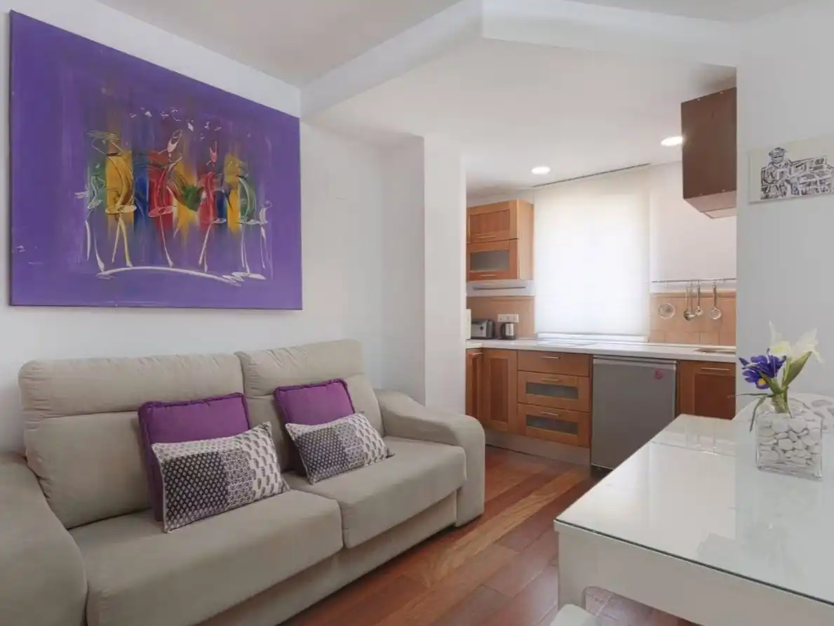 Estudio en  Paseo Reding 25 - Foto 4