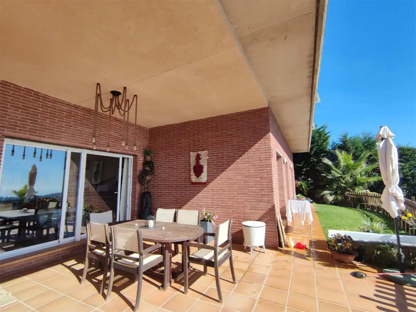 Chalet en  Carrer de les Roselles 11 - Foto 4
