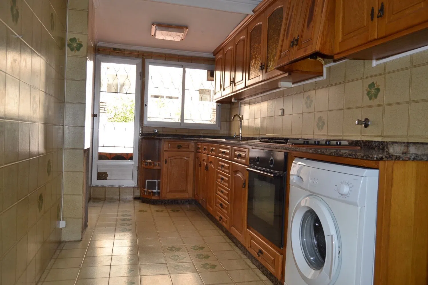 Piso en calle de la Democràcia, 24