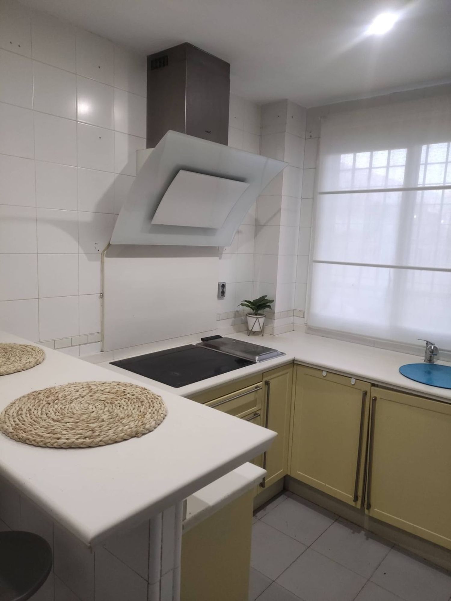 Chalet adosado en calle Burdeos, 21 - Foto 5