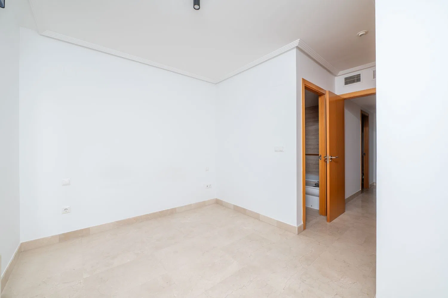 Ático en calle Enfermera Angelina Ceballos Quintanal - Foto 7