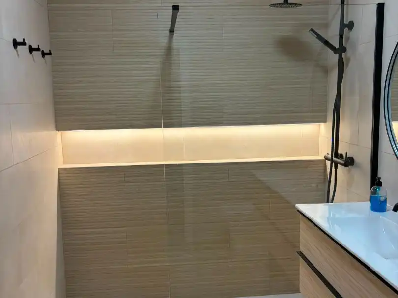 Apartamento en  Calle José María de Mena 9 - Foto 18