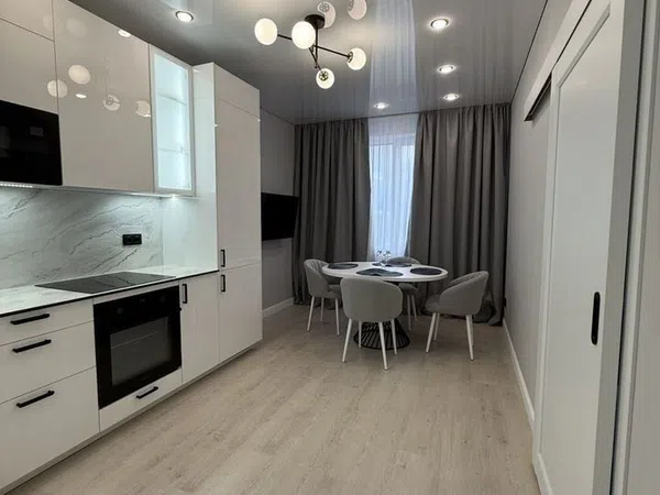 Piso en C. Reyes Católicos, 18 - Foto 5