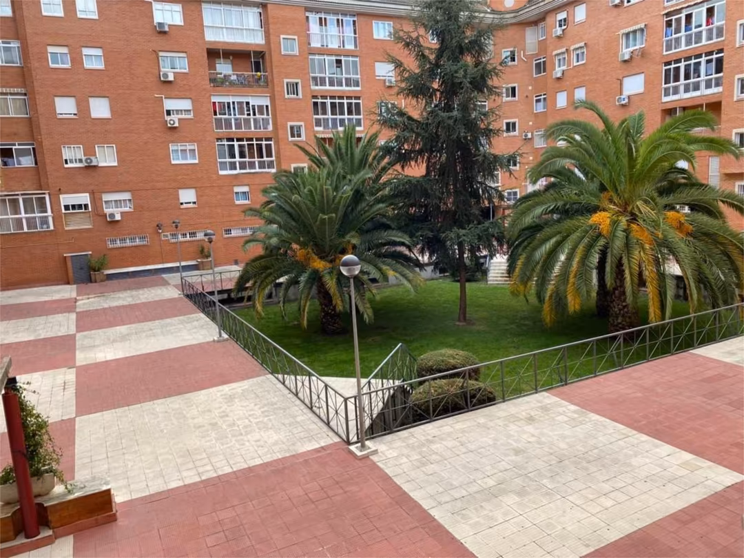 Piso en  Avenida Pierre de Coubertin 28 - Foto 12