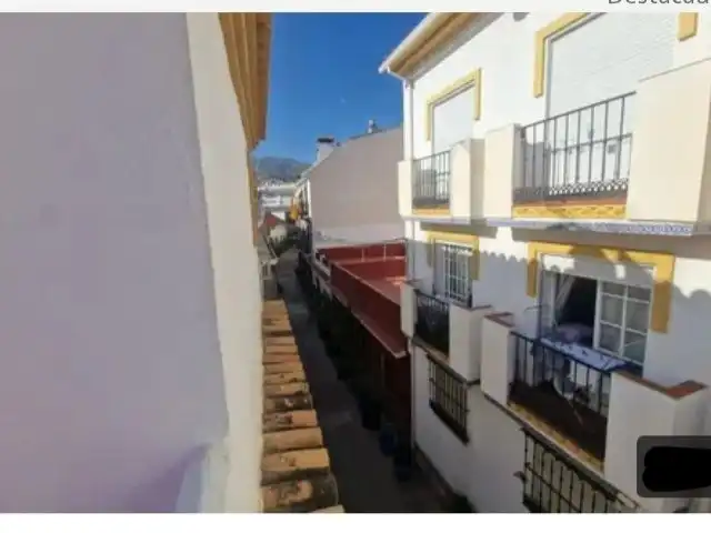 Casa adosada en  Calle Lucero 14 - Foto 3