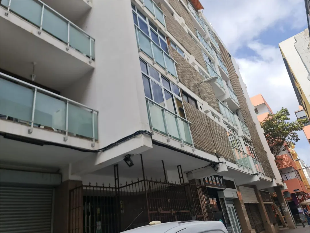 Piso en  Calle Secretario Artiles 87 - Foto 14