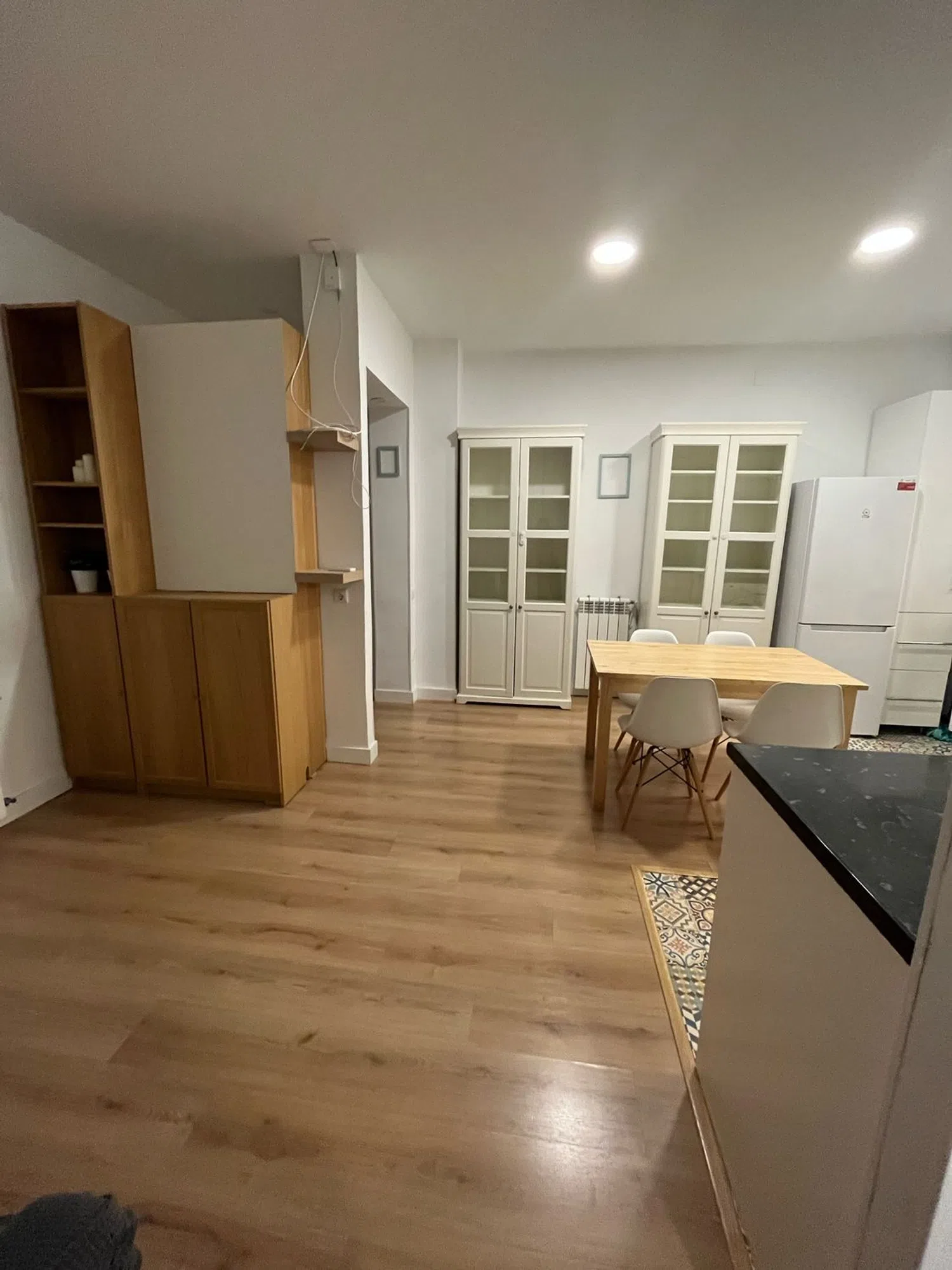 Estudio en avenida del General Perón, 7 - Foto 1