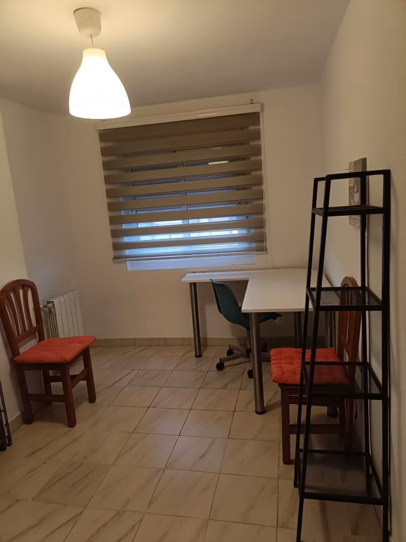 Piso en  Plaça d'Hondures 29 - Foto 8