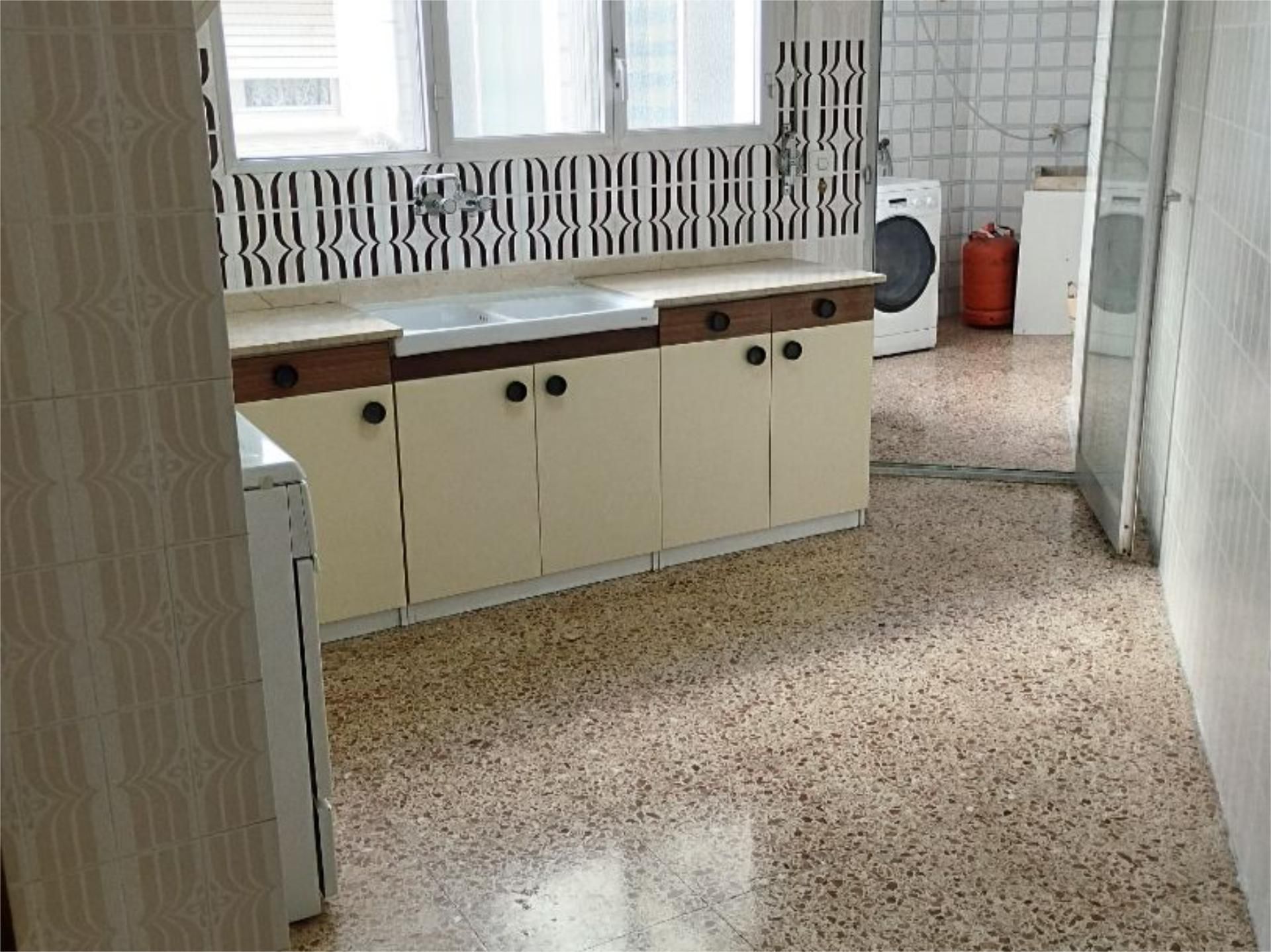 Piso en  Carrer Olof Palme 17 - Foto 18